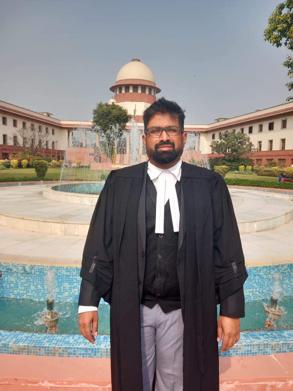 Navy Charlie, Senior Legal Professional